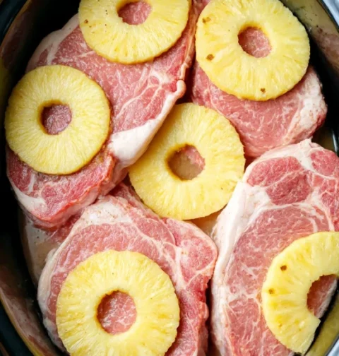 4ingredient Slow Cooker Pineapple Pork Chops