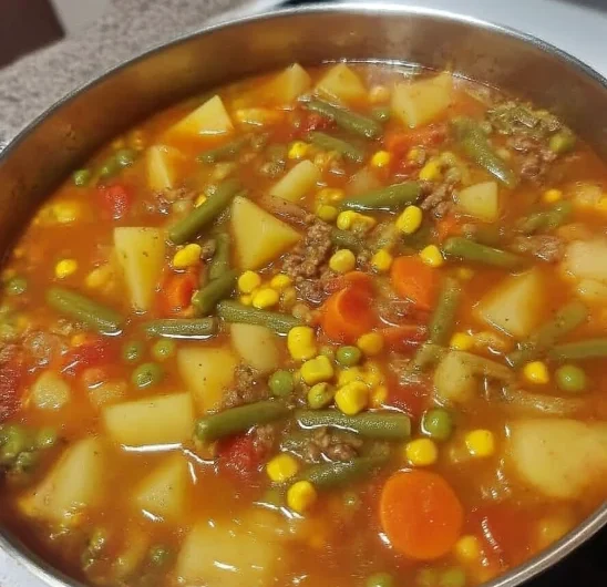 Grandmas Slow Cooker Beef Vegetable Soup