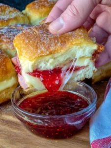Monte Cristo Sliders
