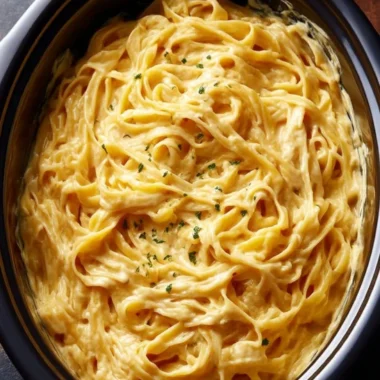 Slow Cooker 5ingredient Creamy Holiday Fettuccine