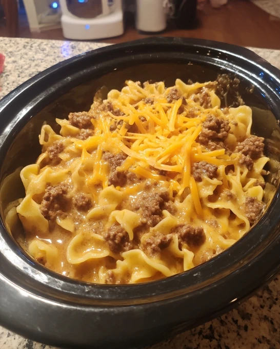 Slow Cooker Amish Egg Noodle Casserole
