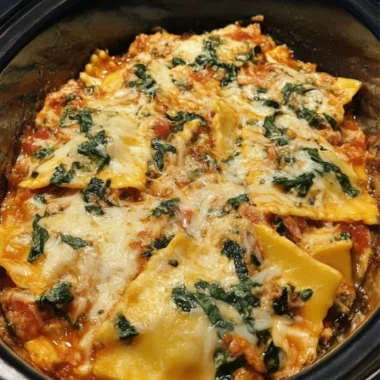 Slow Cooker Ravioli Spinach Lasagna