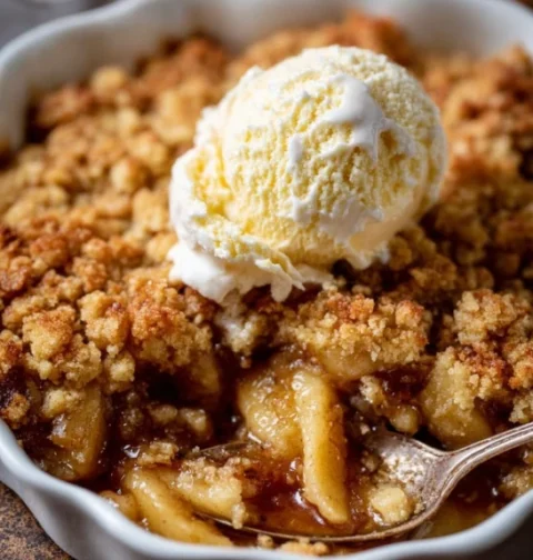 4ingredient Cinnamon Apple Cobbler