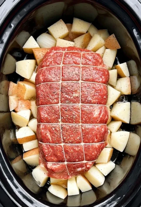 5ingredient Slow Cooker Chuck Roast