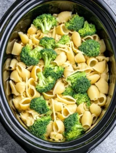 5-Ingredient Slow Cooker Broccoli Cheddar Shells