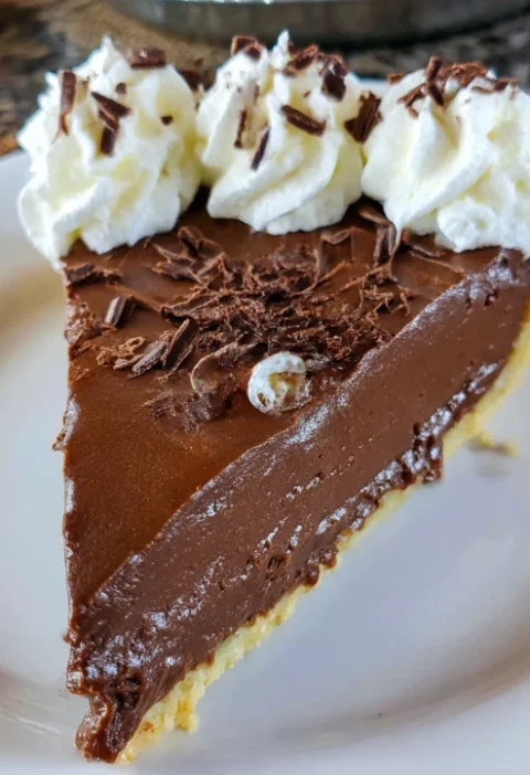 Alltime Favorite Chocolate Cream Pie