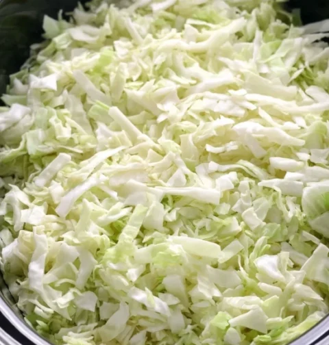 Slow Cooker Unstuffed Cabbage Roll Soup