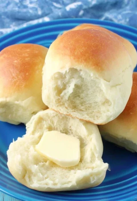 Modernized Oldfashioned Yeast Rolls