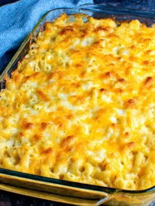 momma’s creamy baked macaroni and cheese