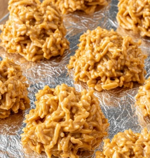 Slow Cooker 3ingredient Butterscotch Haystacks