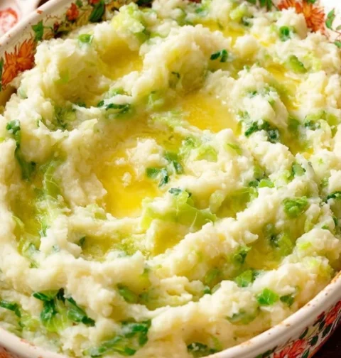 Oven Baked 4ingredients Colcannon Casserole