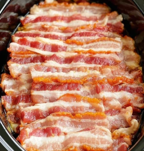 5-Ingredient Slow Cooker Bacon