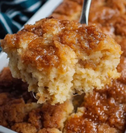 Banana Bread Crumb Cake