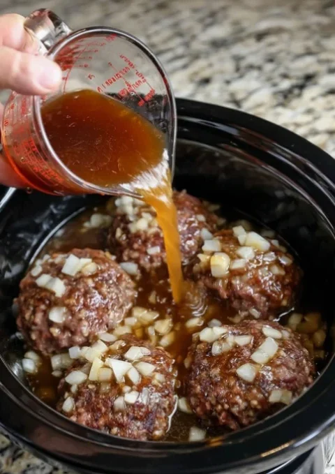 Beef Patties in Beef Broth
