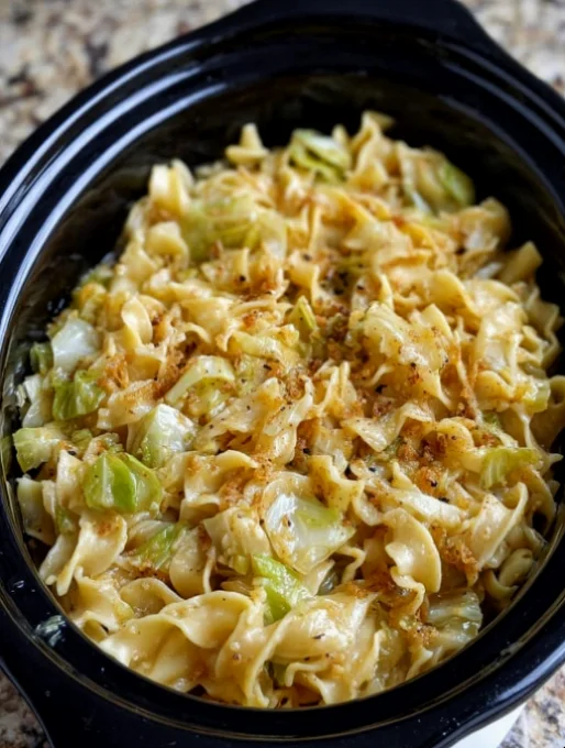 Butter Noodles with Cabbage