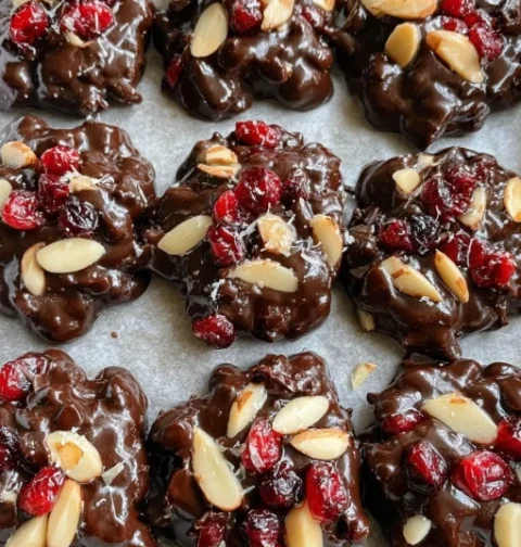 Chocolate Cherry Clusters
