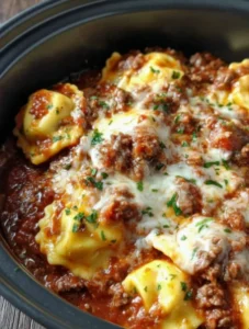 Crockpot Ravioli Lasagna