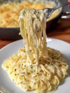 Fettuccine Alfredo
