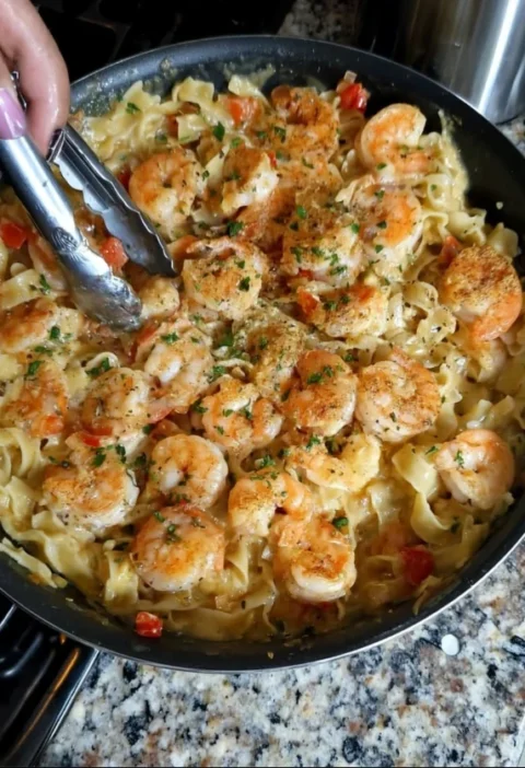 Shrimp Fettuccine Alfredo