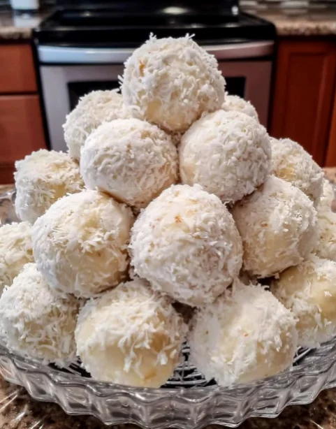 Simple Snow Balls Cookies