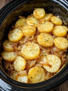 Slow Cooker Onion Garlic Potatoes