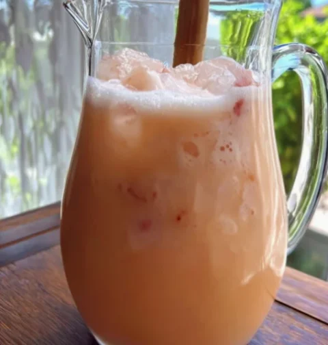 strawberries and cream lemonade