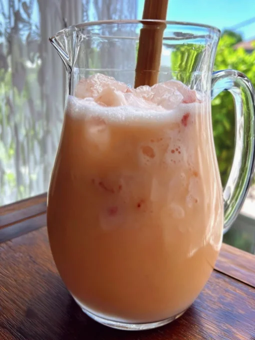 strawberries and cream lemonade