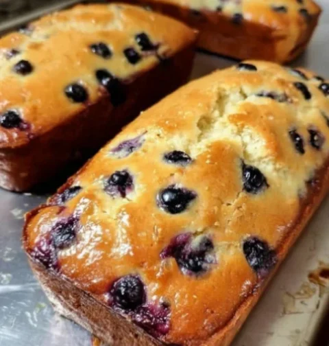 Easy Lemon Blueberry Bread Loaf