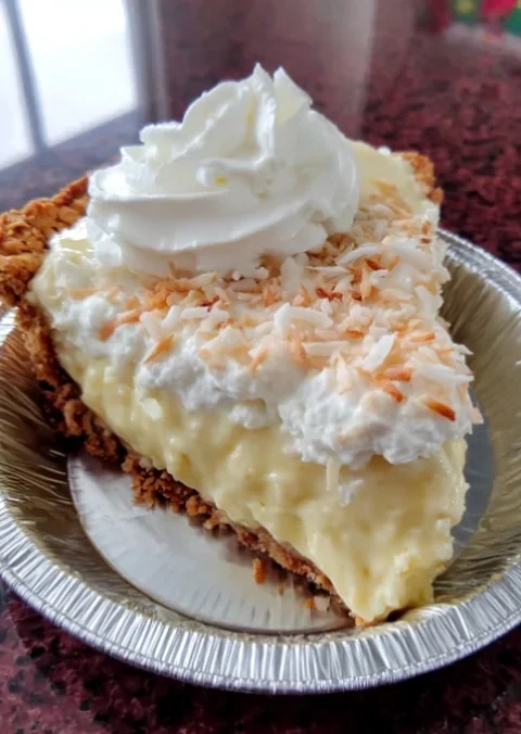 Old Fashioned Coconut Cream Pie